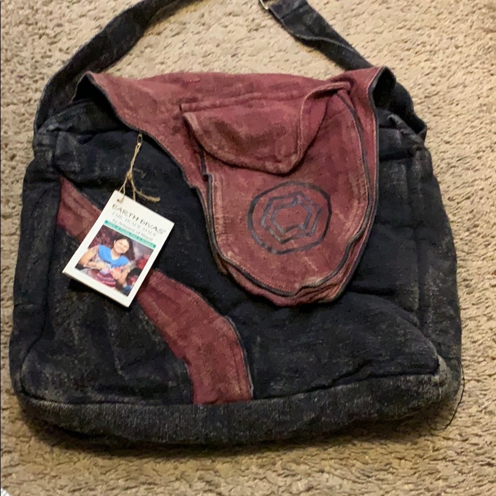 Crossbody bag